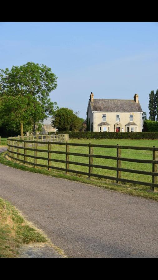 Ballyginniff Farm House Crumlin  Екстериор снимка